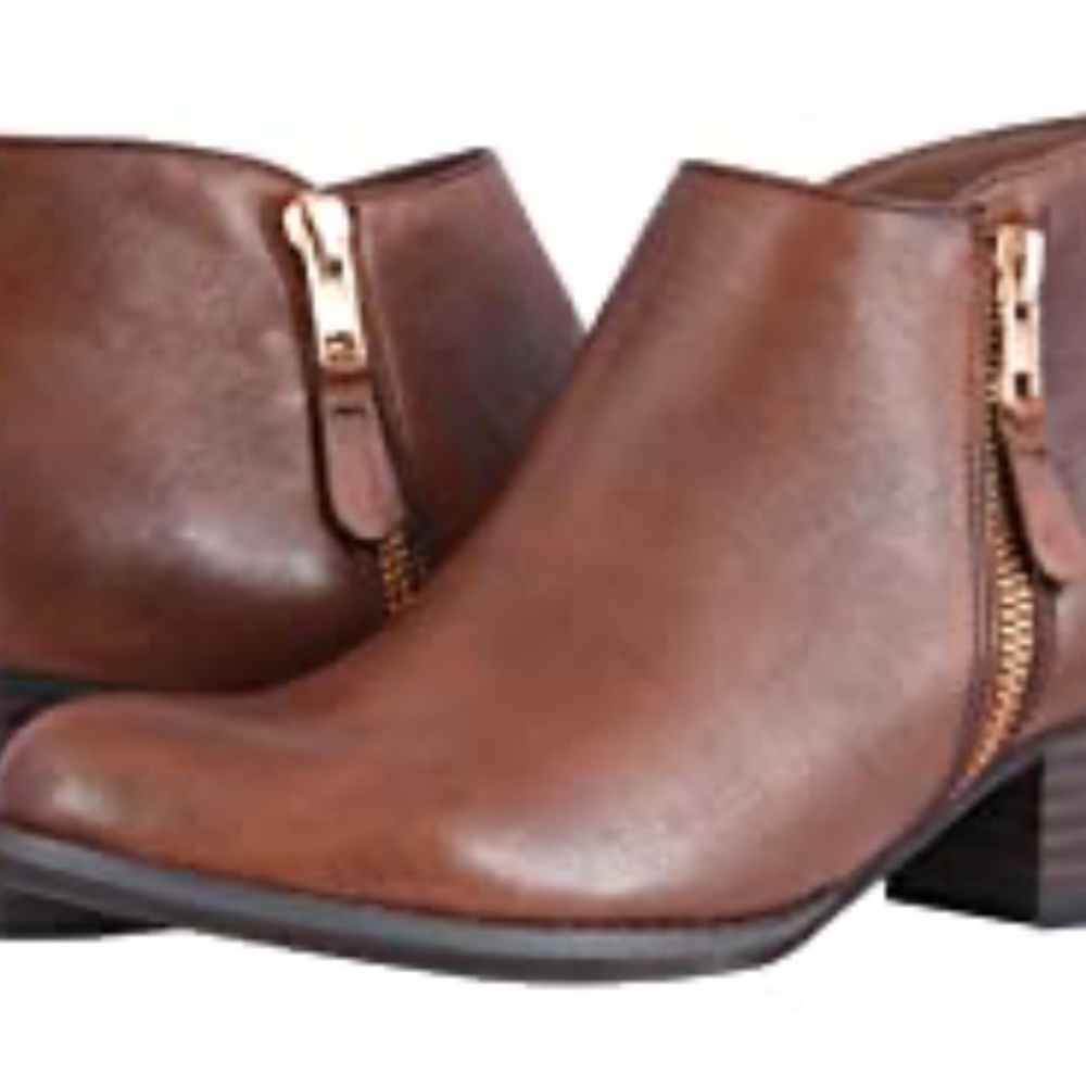 Women's Baxy Black Leather ankle boots size 9 M (B)